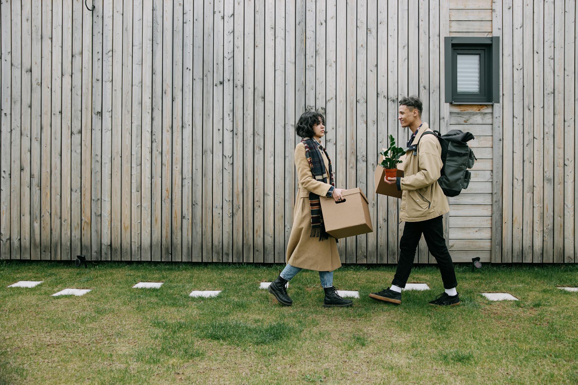 moving-boxes-romantic