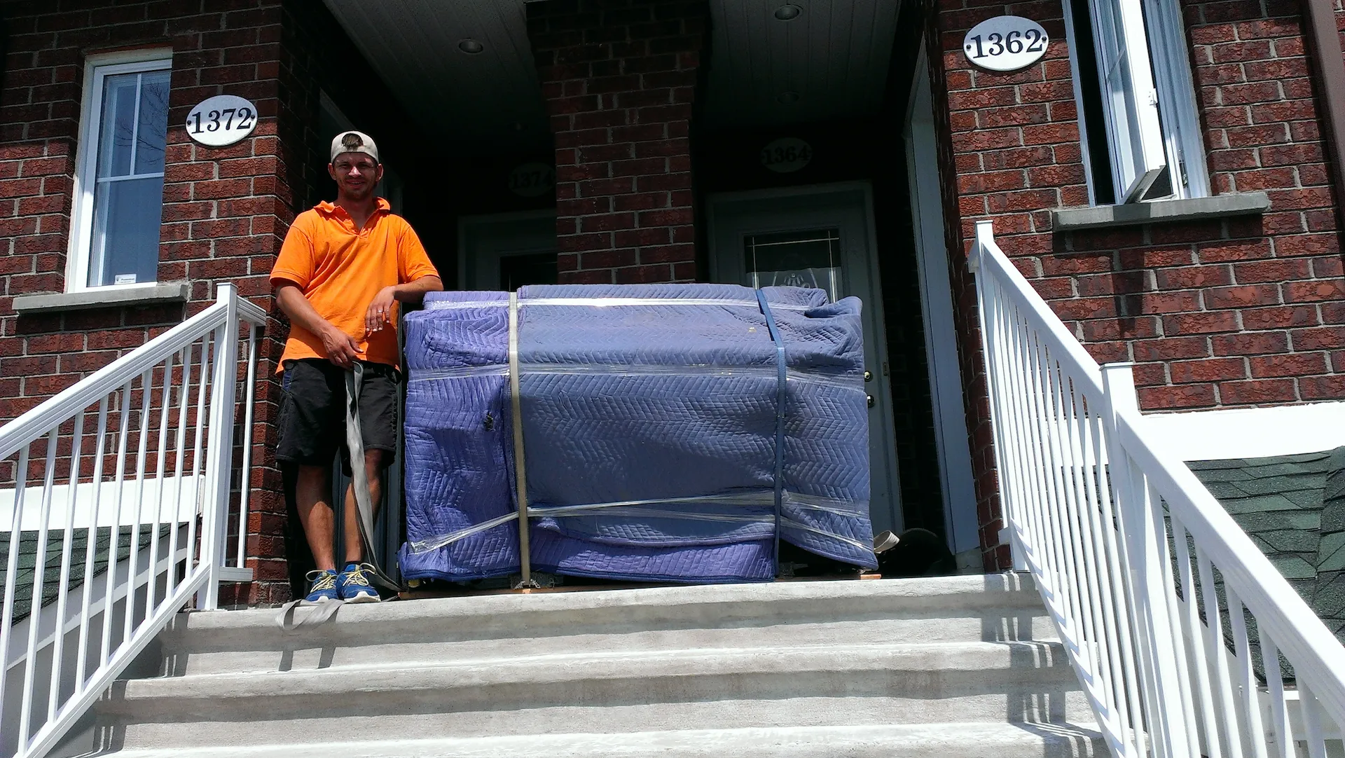 heavy item moving services in Montreal